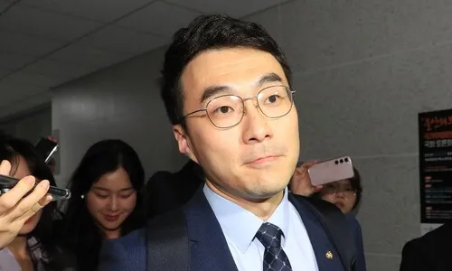 ‘현지누나’ 파문 김남국 사의…대통령실, 사직서 수리