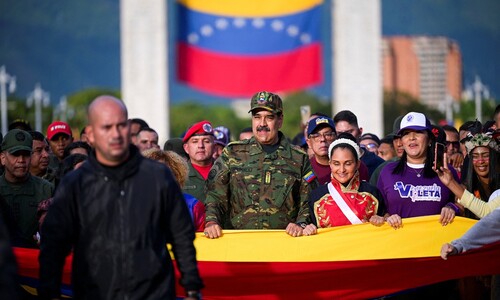 카리브해 집결하는 미군… 트럼프 최종 목표는 베네수엘라 정권 교체