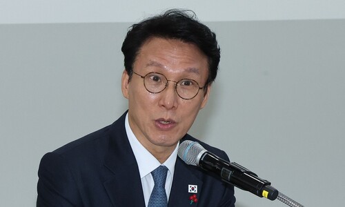 김민석, 이 대통령 ‘정원오 칭찬’ 선거개입 논란에 “SNS로 편하게 소통한 것” 김민석, 이 대통령 ‘정원오 칭찬’ 선거개입 논란에 “SNS로 편하게 소통한 것”