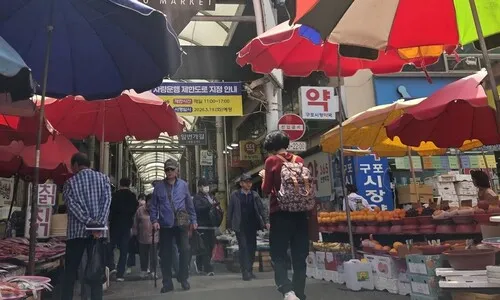 “목욕탕서 지지자들이 큰 소리로 싸웠어예” 부산북갑<font color="#00b8b1"> [현장]</font>