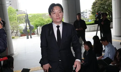 <font color="#FF4000">[속보] </font>대검, 박상용 검사 징계 청구 “자백 요구·편의 제공 확인”