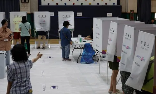 전국 투표율 잠정 61.0%…4년 전 지방선거보다 10.1%p↑