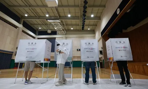 ‘전면 재선거’ 찬성 44%, 반대 48%…2030에선 찬성 60%대 <font color="#00b8b1">[갤럽]</font>