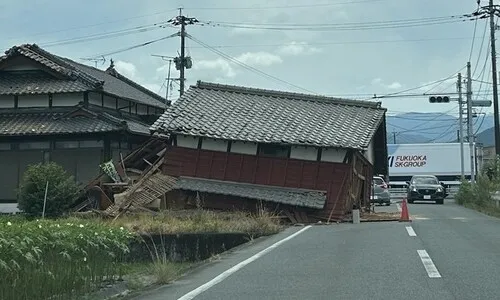 ‘강진’ 구마모토 희생자 35명으로…‘구조 골든타임’ 끝나가 “눈물”