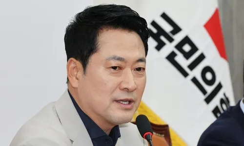 ‘돌려차기·멱살잡이’ 국힘 소장파 잇단 자책골…빌미 잡은 당권파 총공세
