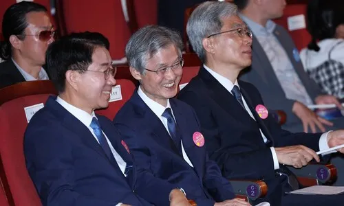 조희대, 청와대와 협의 없이 대법관 임명제청…청 내부 “대통령 무시, 불쾌”