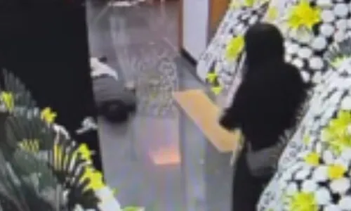 장례 중 상복 입고 CPR 한 간호사…발인하고 와서도 환자 돌봤다