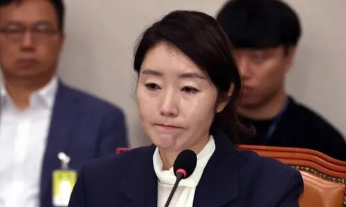 강선우 ‘공헌헌금’ 재판서 경찰 압박수사 논란…검찰은 징역 4년 구형