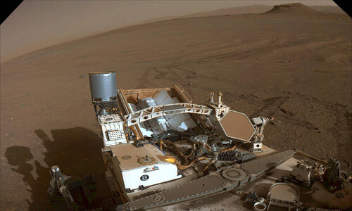 사진만 16만6천장…퍼시비런스의 숨가빴던 화성 2년