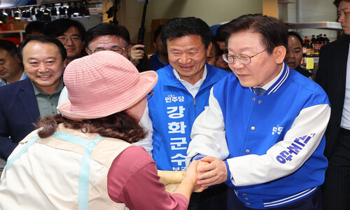 이재명 “추경이든 지원금 차등지원이든 뭐라도 하라”