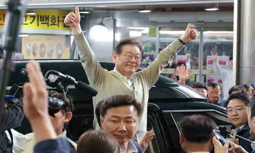 김문수·한덕수 누가 나오든 이재명 50% 이상 지지율…“빅텐트 효과 제한적”