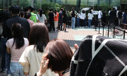 ‘평일 사전투표’에도 역대 두번째 투표율…왜 토요일에 안 했냐고요?