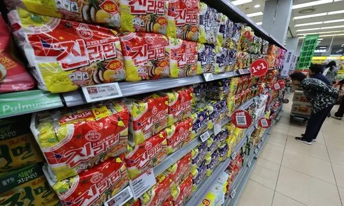 내수 침체에도 삼양·오리온 웃었다…해외 매출 승부수 적중