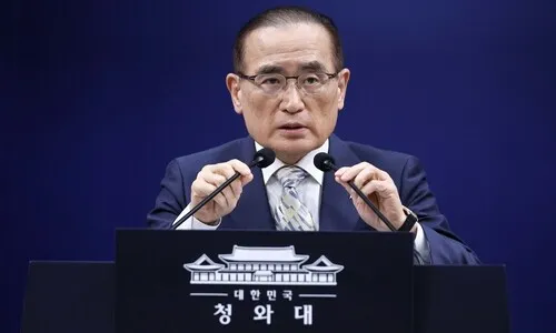 청와대 “호르무즈 파병, 대비 태세 큰 손상 없는 범위 내 운신”