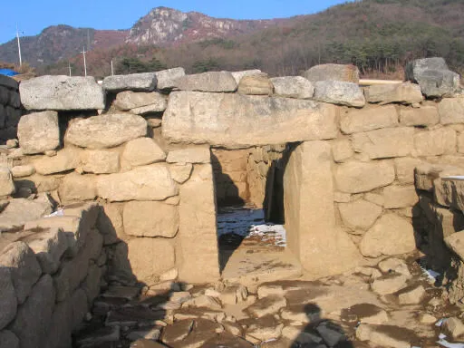 국내 발굴사상 최대 해우소 터 발견