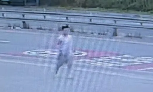 "학교 안 보내요" 교회에서 자라다 비극 맞이한 11살 아이의 가슴 아픈 고립
