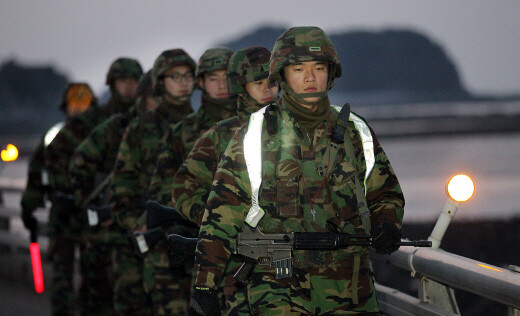  the one-year anniversary of North Korea’s artillery attack on the island.
(Yonhap News)
