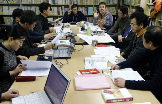  Jeon Gyo Jo) and teachers from the Hiroshima Prefecture branch of the Japan Teachers Union (JTU)