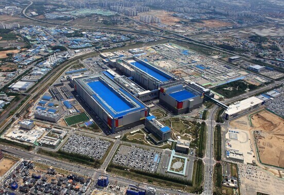 Samsung Electronics’ Pyeongtaek facility (courtesy Samsung Electronics)