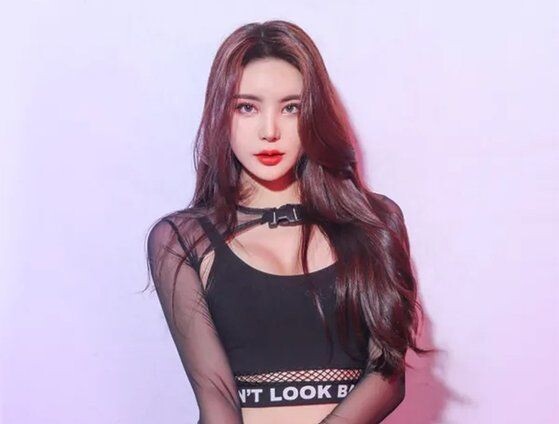 디제이예송 인스타그램 갈무리.