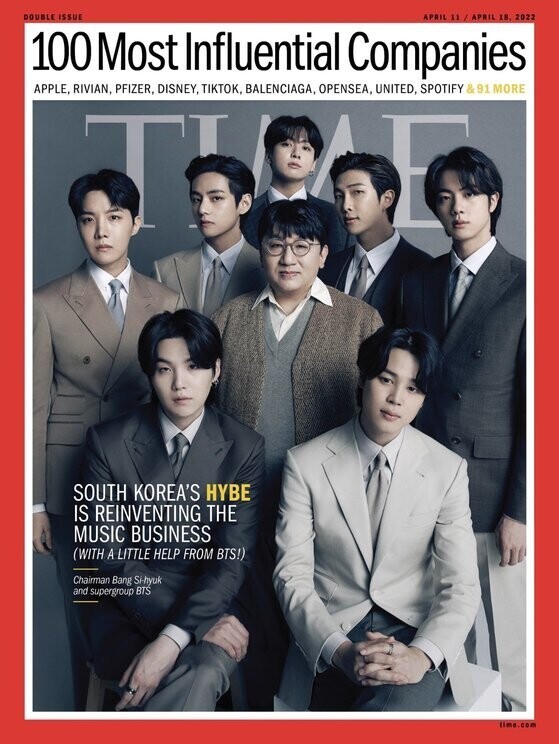 The cover of Time magazine, featuring BTS and Bang Si-hyuk, the chairperson of Hybe. (from Time’s Twitter page)
