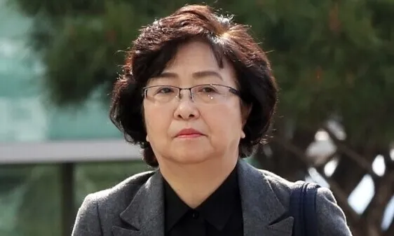 '4대강 위원회 선정 부당 개입 의혹' 김은경 전 환경부 장관 무혐의 - 뉴스 썸네일 이미지