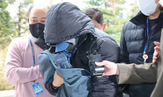이선균 협박 돈 뜯은 유흥업소 실장·전직 영화배우, 항…