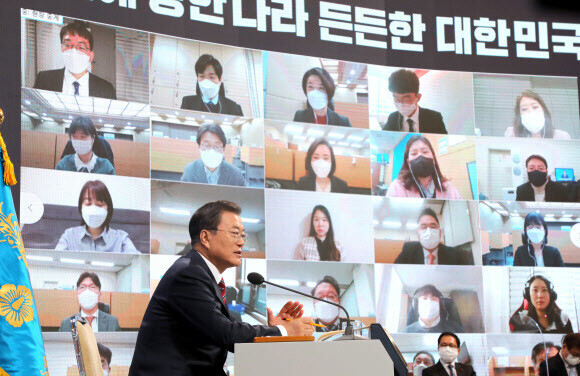 South Korean President Moon Jae-in gives a New Year’s press conference at the Blue House on Jan. 18.