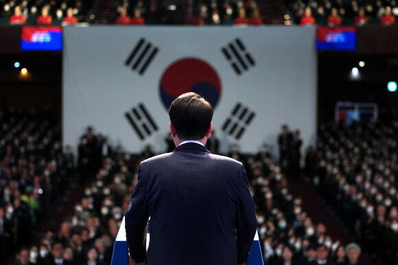 President Yoon Suk-yeol delivers an address on the 104th anniversary of the March 1st Independence Movement on March 1 at Yu Gwan-sun Memorial Hall in downtown Seoul. (Yonhap)
