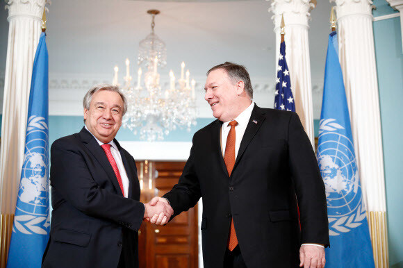 US Secretary of State Mike Pompeo (right) meets with UN Secretary-General Antonio Guterres in Washington