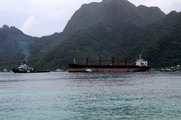 An image of the North Korean cargo ship Wise Honest docked at the port of Pago Pago
