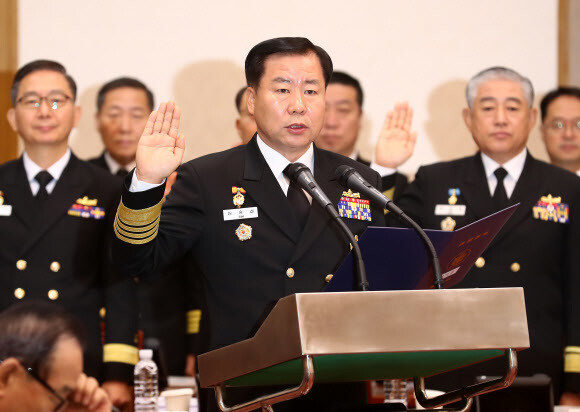 Chief of Naval Operations Adm. Sim Seung-seob before a National Assembly National Defense Committee parliamentary audit in Gyeryong