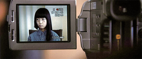 아동이나 지적장애인들은 허위자백 피해에 취약한 편이다. 이들의 특성을 고려한 진술 조사가 이루어져야 허위자백·진술로 인한 피해를 막을 수 있다. 장애인 성폭력 사건을 영화화한 도가니의 한 장면.한겨레 자료