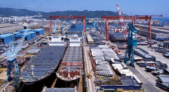 A Hyundai Heavy Industry shipyard in Ulsan
