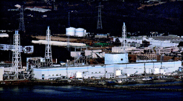 일본 후쿠시마현 오쿠마의 후쿠시마 제1원전 1~4호기가 파손된 모습. 연합