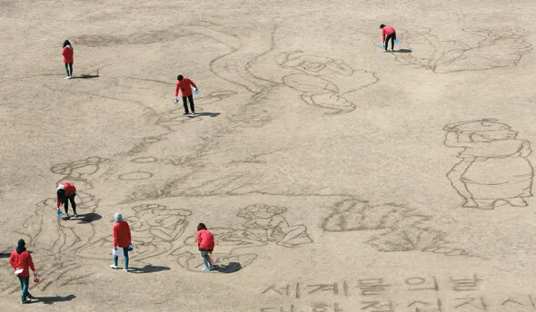 물로 그린 ‘단오풍정’