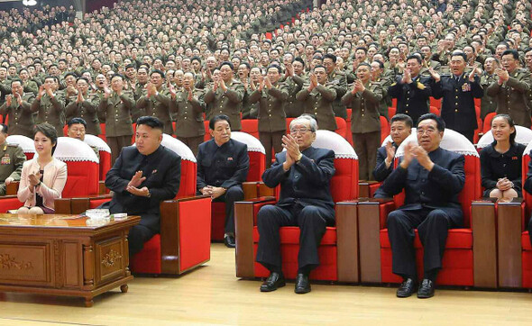  Mar. 23. On the far right is Kim’s younger sister Yo-jong. (KCNA/Yonhap News) 
