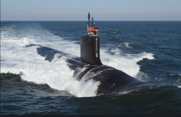 A US Virginia class SSN submarine
