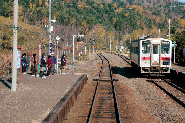 홋카이도 시골철도 노선의 모습. 적자 노선이라도 주민들의 발이라는 공공성 때문에 일본 정부는 이런 노선을 포기하지 않고 운영한다.