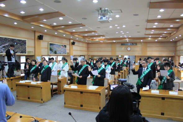 지난 11월1일 ‘진오비’ 소속 산부인과 의사들이 서울 용산구 이촌동의 대한의사협회에 모여 ‘낙태 근절 선포식’을 열었다. 이들은 내년부터 낙태 시술을 하는 병원을 고발한다는 방침이다. 진오비 제공