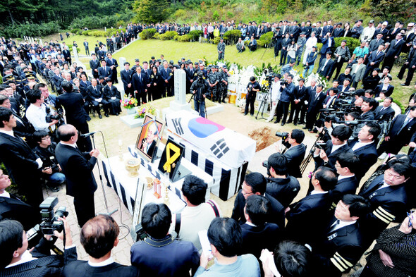 황장엽의 장례식이 지난 10월14일 오후 국립대전현충원에서 열렸다.사진공동취재단