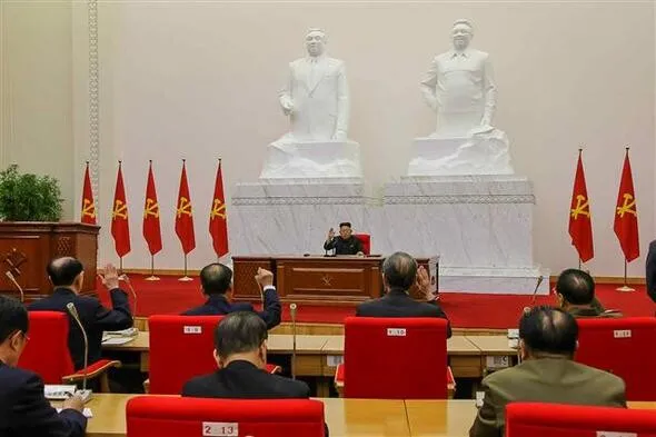  in a photo published on Apr. 9 by the Rodong Sinmun newspaper. (Yonhap News)