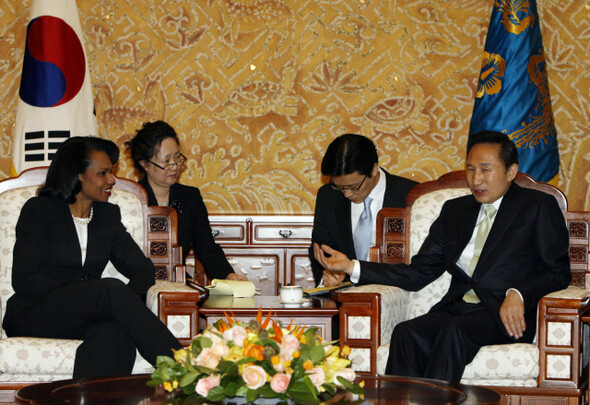 홍성민 동아대 교수