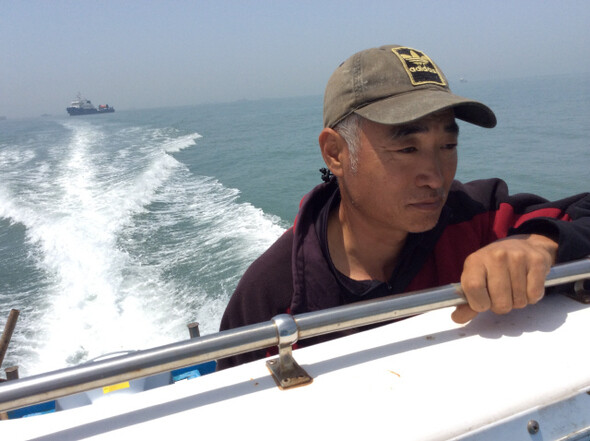 전남 진도군 대마도에 사는 어민 김현호(47)씨는 세월호 침몰 직후 쪽배를 몰아 25명의 생명을 구했다. 한겨레 최성진 기자