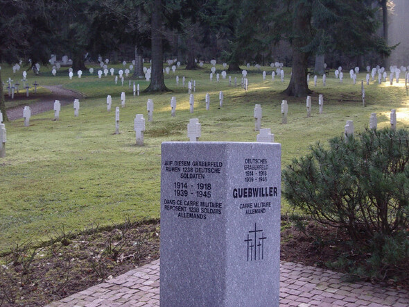 독일의 제1차 세계대전 참전 군인들의 묘지. 그 미증유의 도살에 대한 공동 책임을, 전쟁을 막지 못한 ‘무능한 진보’도 져야 한다.WIKIMEDIA COMMONS