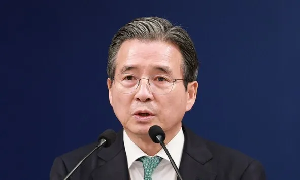김용범