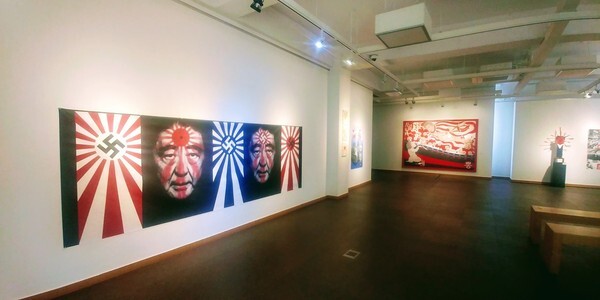The exhibit “Two Flags,” held in commemoration of the 101st anniversary of the March 1 Movement, at Gallery Think Box in Gwangju’s Dong (East) District. (provided by Gallery Think Box)