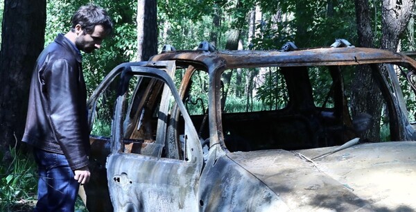 우크라이나 사진 기자 막스 레빈이 탔던 자동차가 불에 타 있는 모습. 지난 3월 28일 국경없는기자회가 현장 조사를 했을 때 촬영한 사진. 국경없는기자회