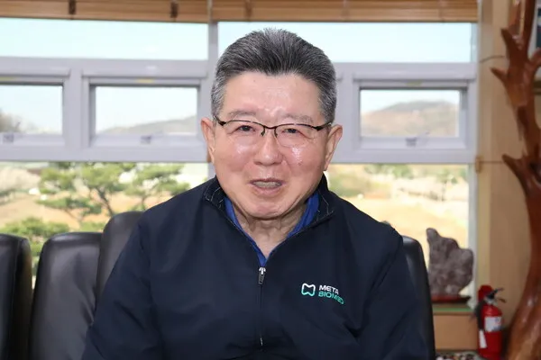 쫄딱 망했던 회장님의 기부 "나도 도움으로 일어섰어요" - 뉴스 썸네일 이미지