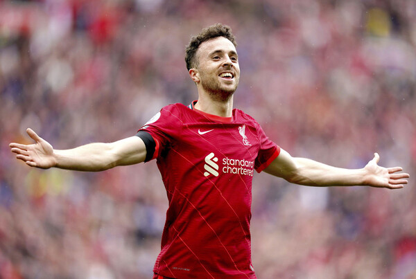 Liverpool's striker Dogu Steering. AP Yonhap News